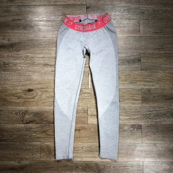 Gymshark Dry Leggings Size Small Gray Pink - Picture 1 of 8